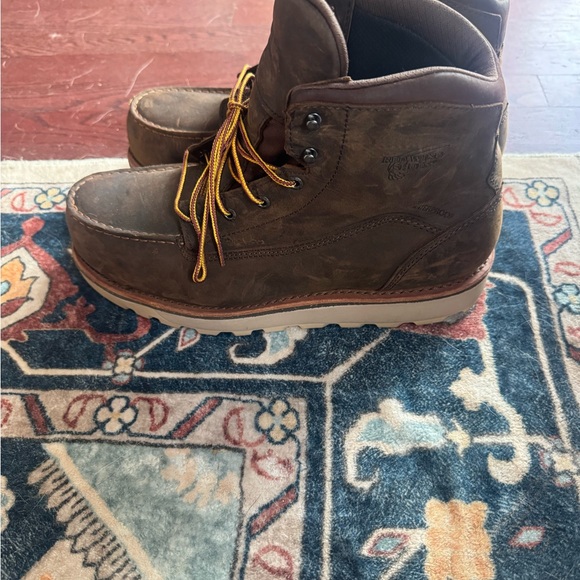 NEW Red Wing Shoes Dark Brown Men's Boots - Picture 2 of 5